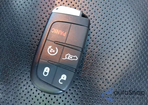 2019 Jeep Grand Cherokee High Altitude 4X4 из США, поврежденный, VIN 1C4RJFCG2KC660428